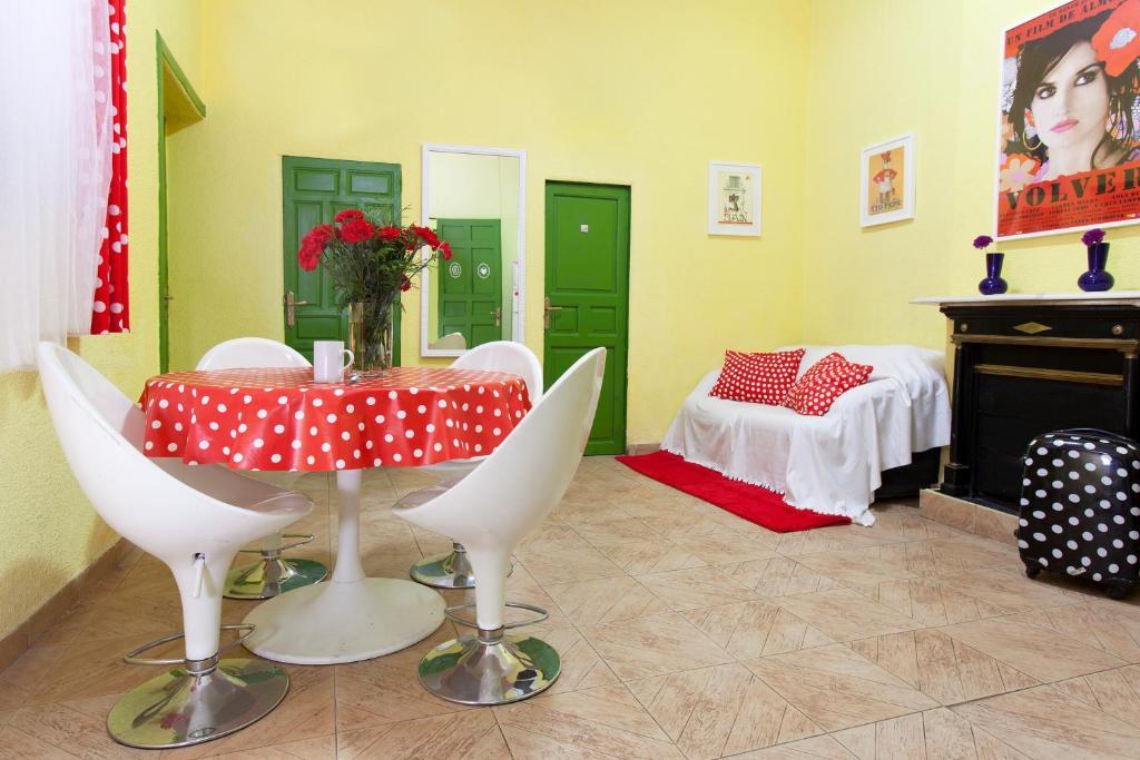 Hostal Bahia Мадрид Экстерьер фото
